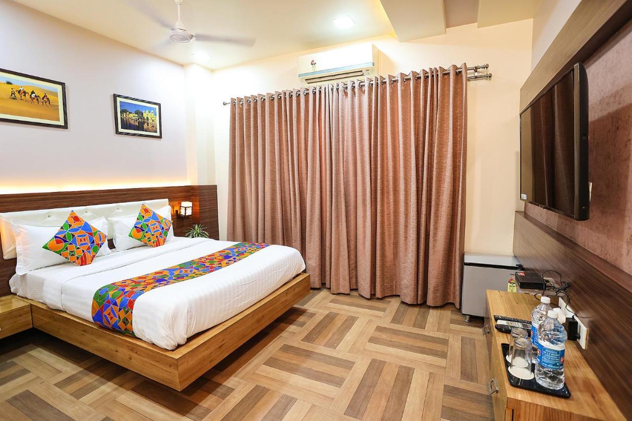 Hotel Royal Gm Plaza à Jaipur Extérieur photo